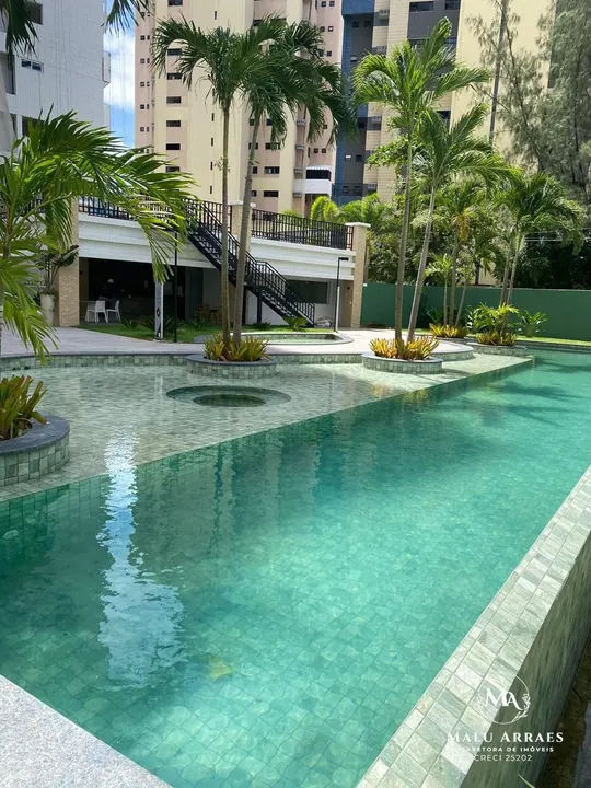 002-piscina.jpeg